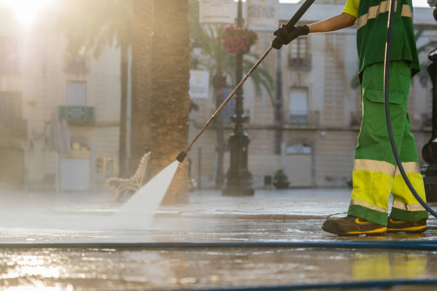Best Pool Deck Cleaning in Sunset, LA